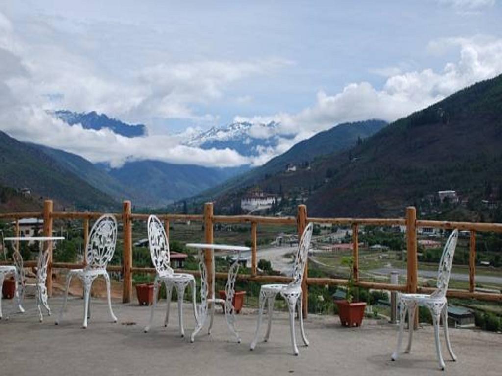 Khangkhu Resort Paro Rum bild